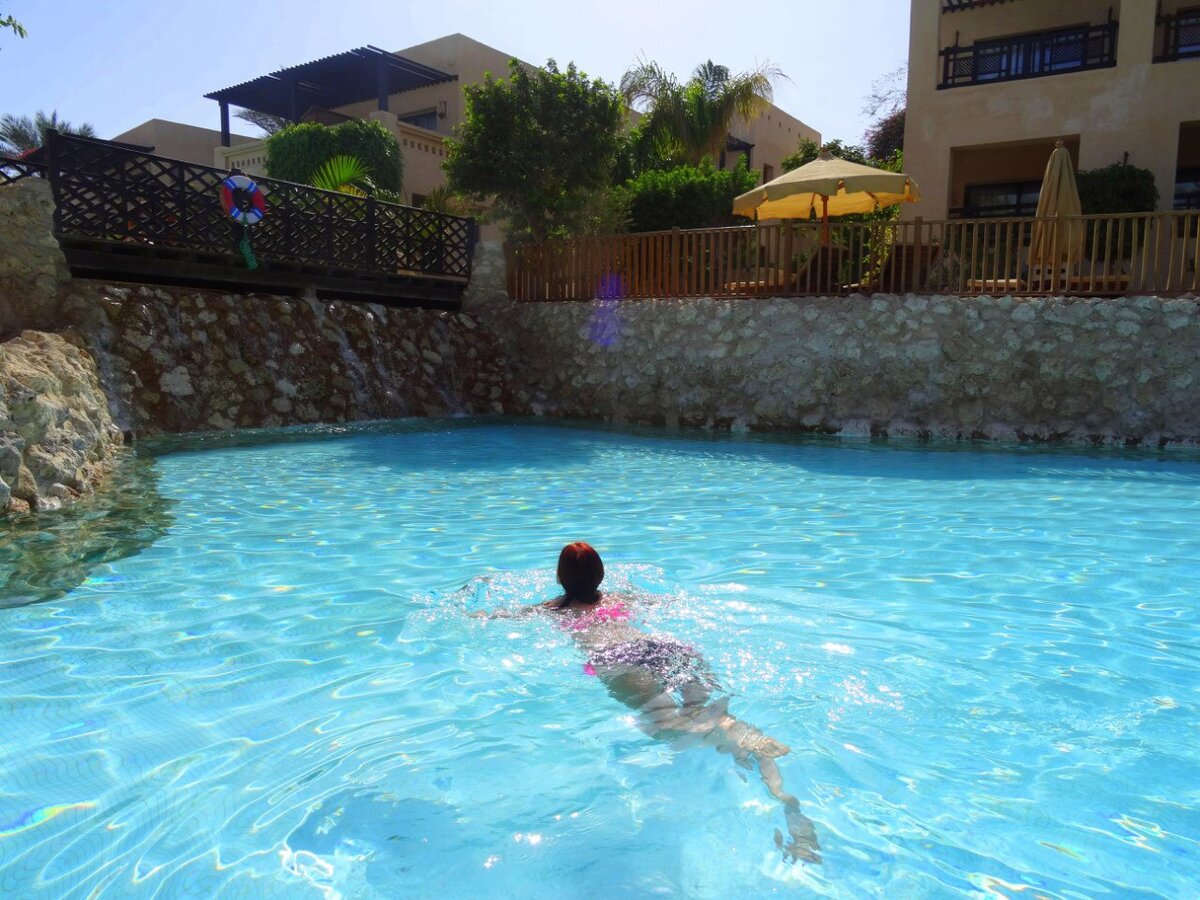 Деньги мне и самой не помешают 