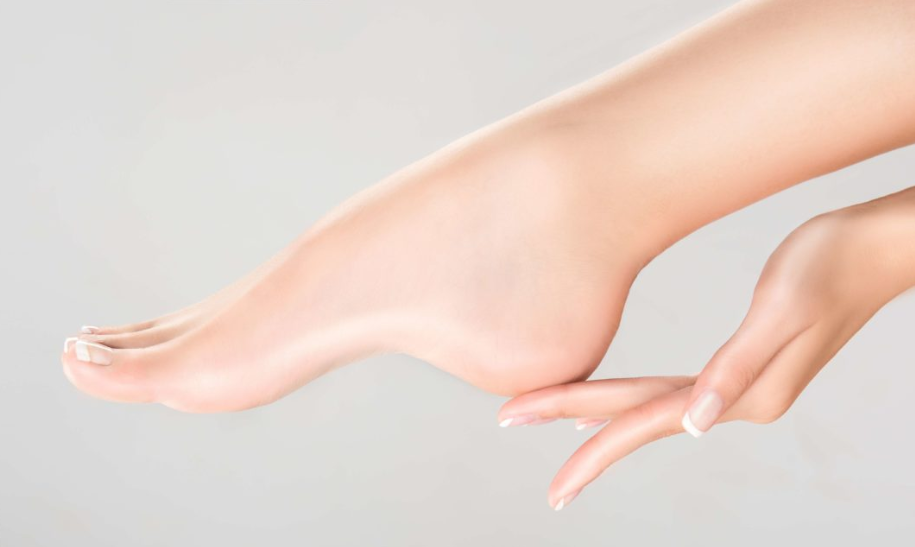 Вот что бывает от педикюра. 