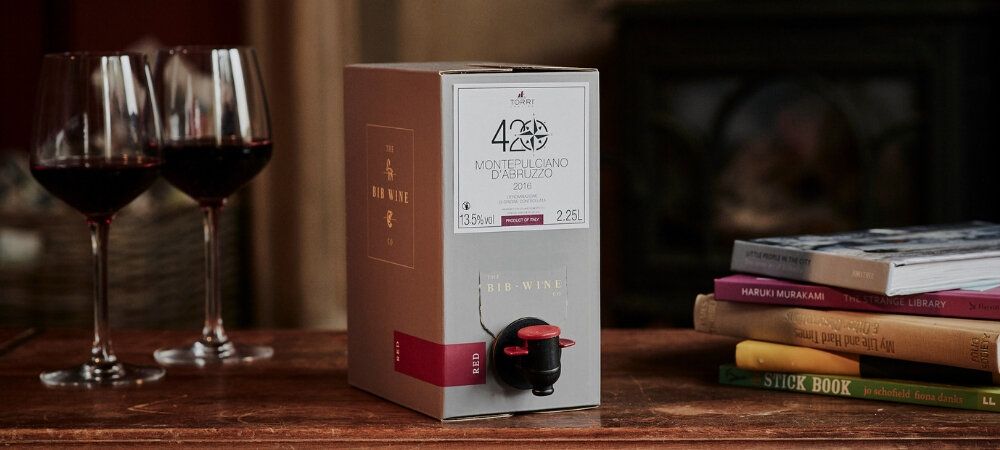 Фото: Winerist (итальянские вина в такой упаковке часто бывают неплохими)