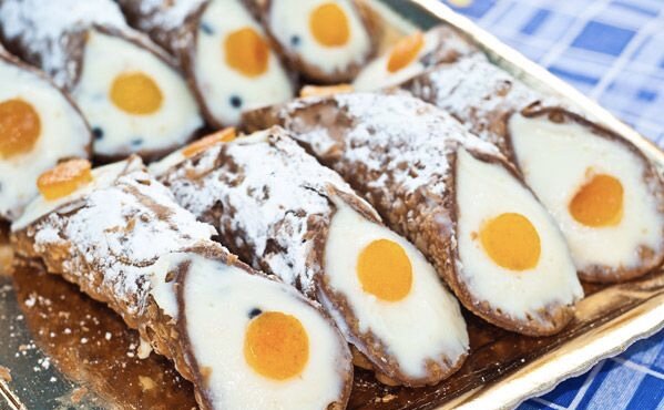 Канноли
