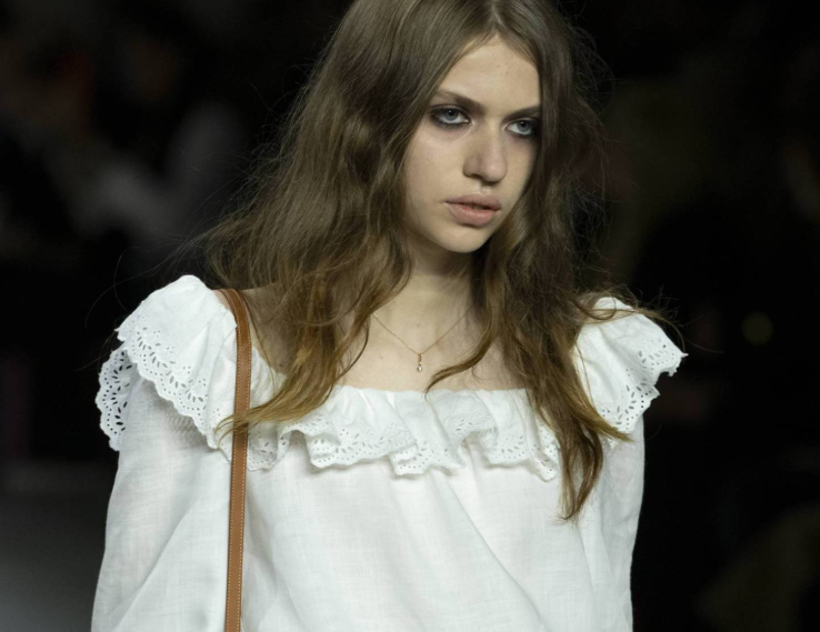 Одно из предложений, представленных Селин ИК АЛДАМА    https://avatars.mds.yandex.net/get-zen_doc/1861837/pub_5daddb07ba281e00b100b617_5dade33423bf4800b0e52168/scale_600