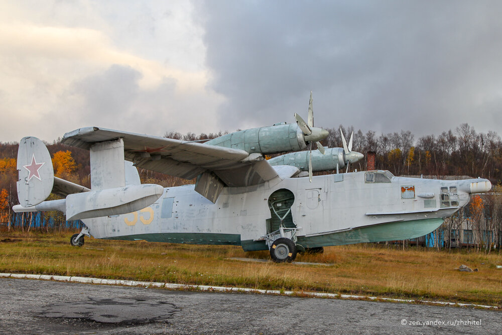 Самолет-амфибия Бе-12