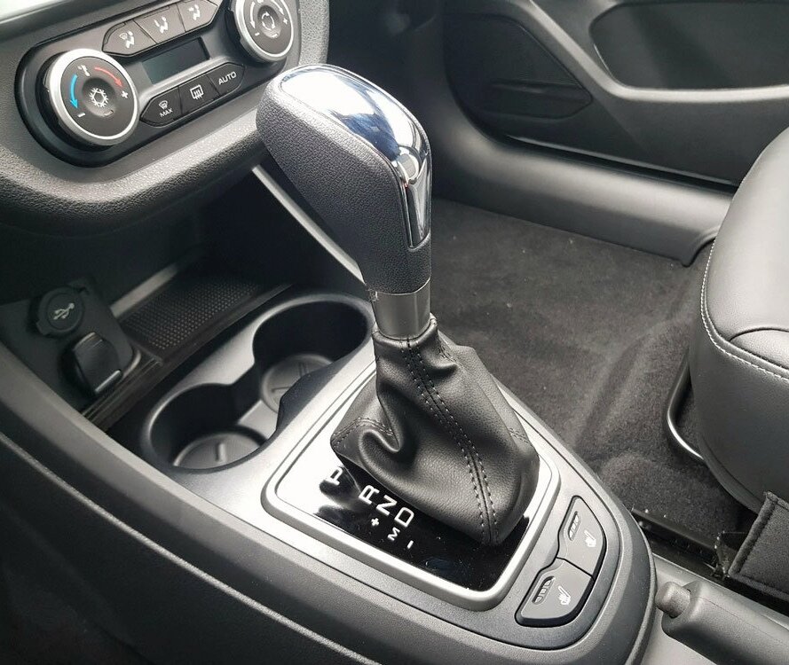 Авто лада вест