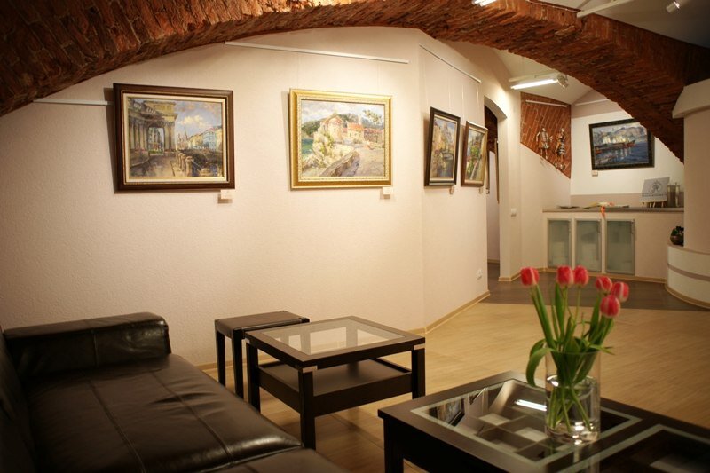 Галерея современного искусства «Моховая-18»