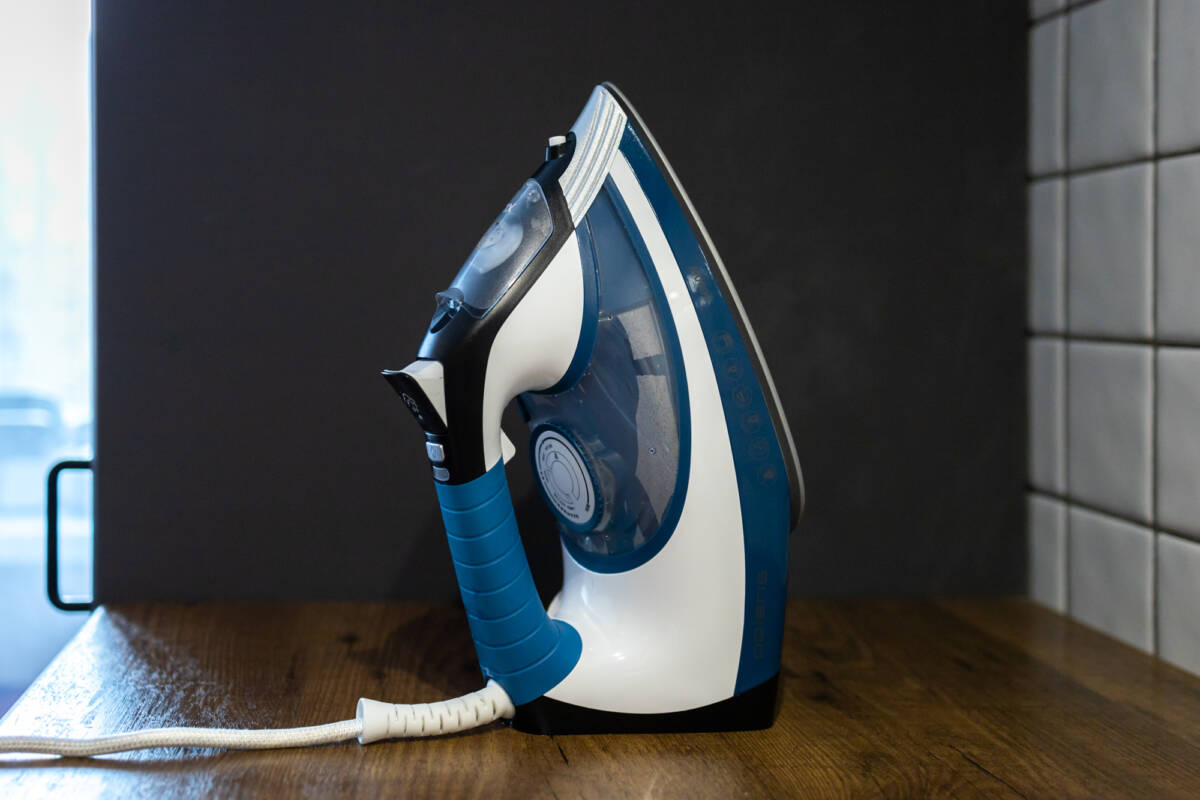 Power portable new garment steamer отпариватель для одежды. Утюг philips gc4595/40. Утюг magio mg-533 голубой. Polaris pir 3033. Мощный утюг.