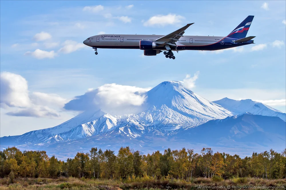 Камчатская победа. Аэропорт Елизово Петропавловск-Камчатский. Камчатка Аэрофлот Петропавловск-Камчатский самолет. Аэропорт Петропавловск-Камчатский ИКАО. Камчатский вулкан Елизово аэропорт