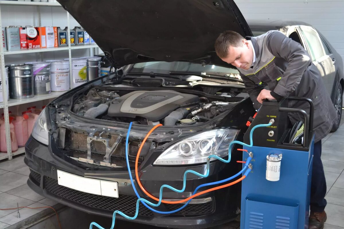 S350 подключается к аппарату замены масла 