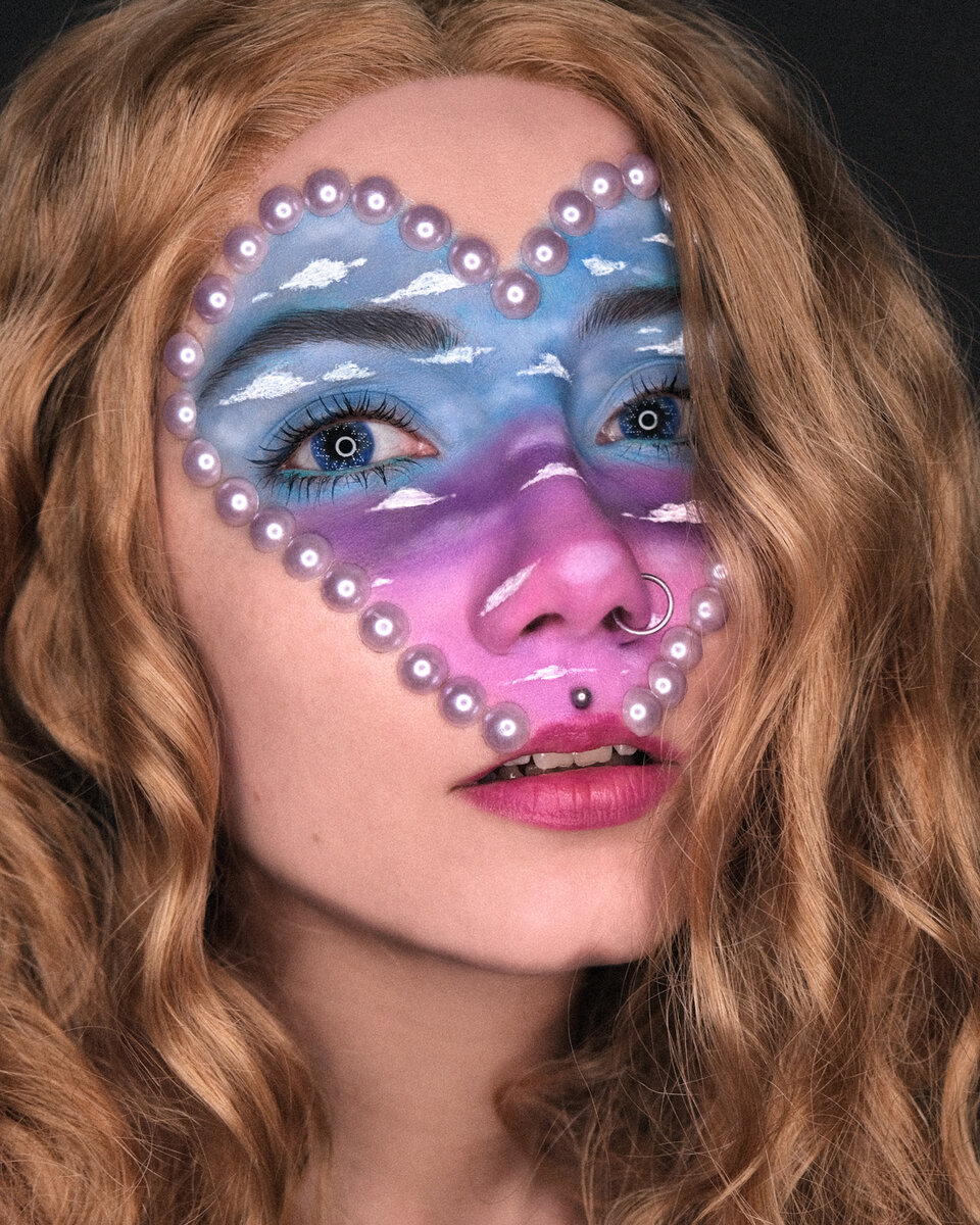 Жаль, ещё не снимала для Тик-Тока, когда делала этот макияж, думаю, получилось бы очень красивое видео