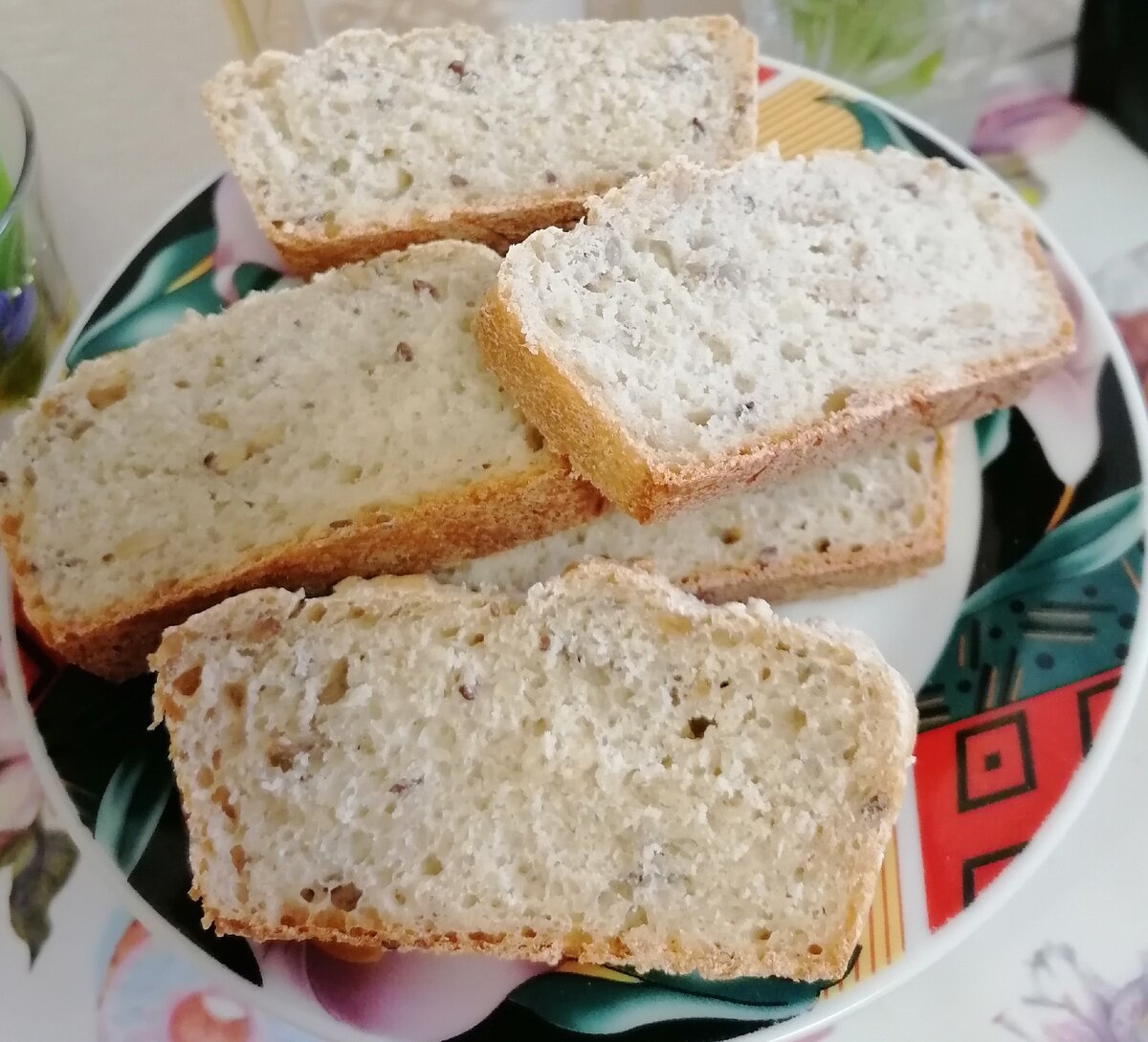 Домашний хлеб с прованскими травами и семенами кумина