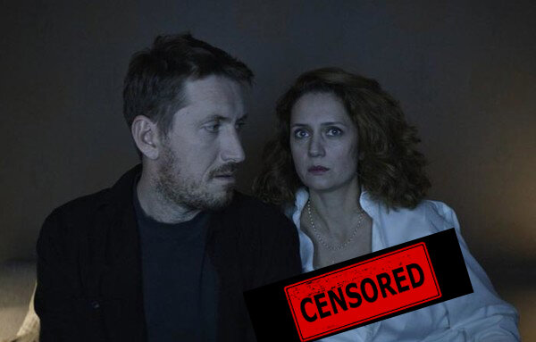 Это не откровенное фото. Но почему бы обнаженку не замазывать примерно таким образом?