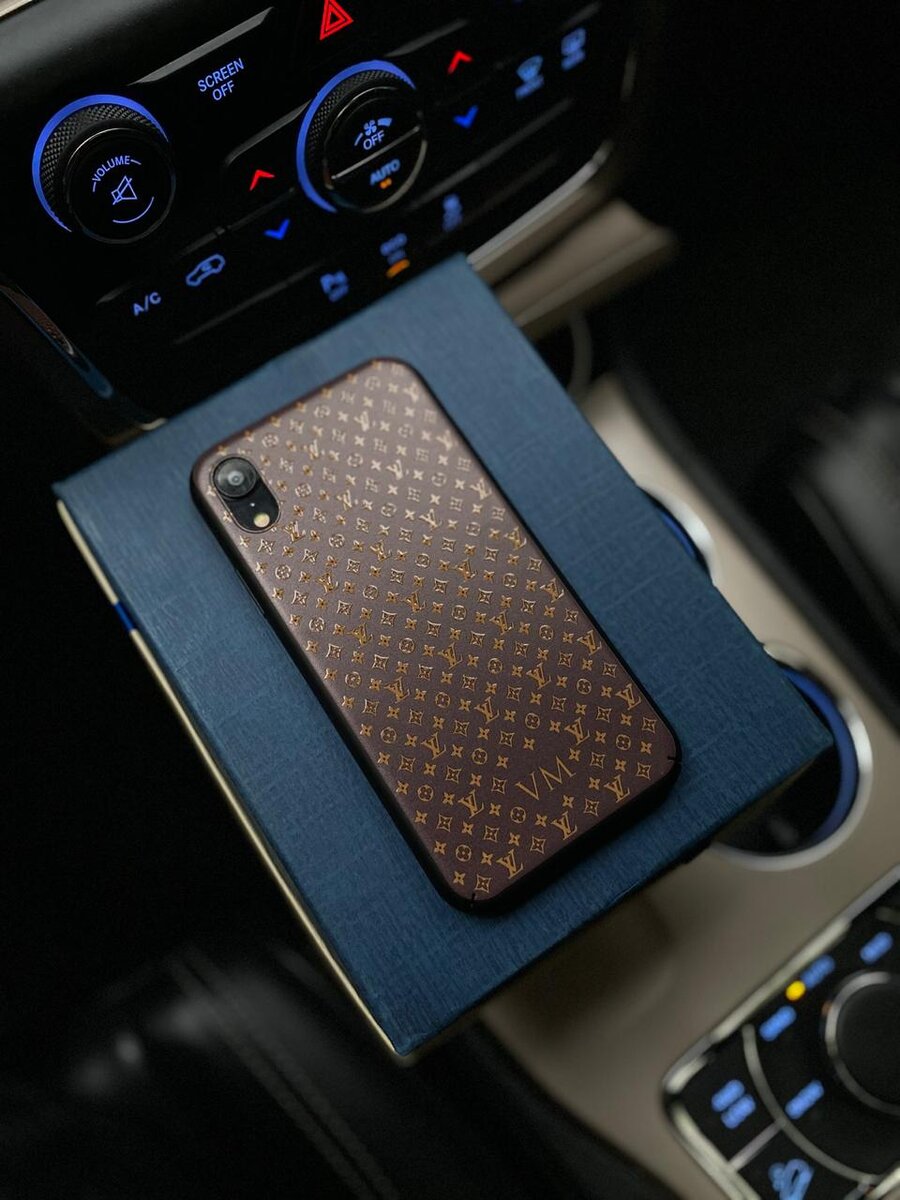 Эксклюзивный чехол Louis Vuitton с вашими инициалами Mobcase 1258 для iPhone XR