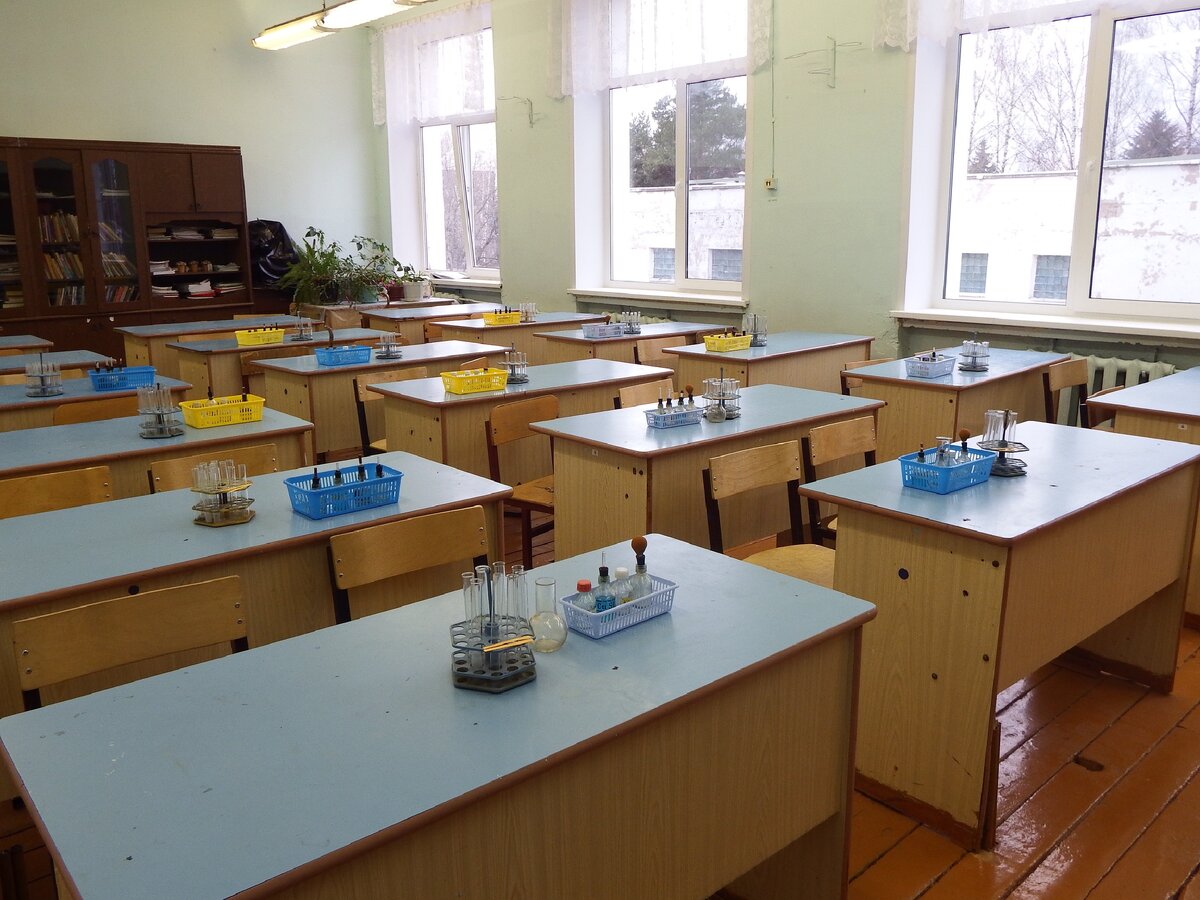 Кабинет химии в школе 13 города Жуковский