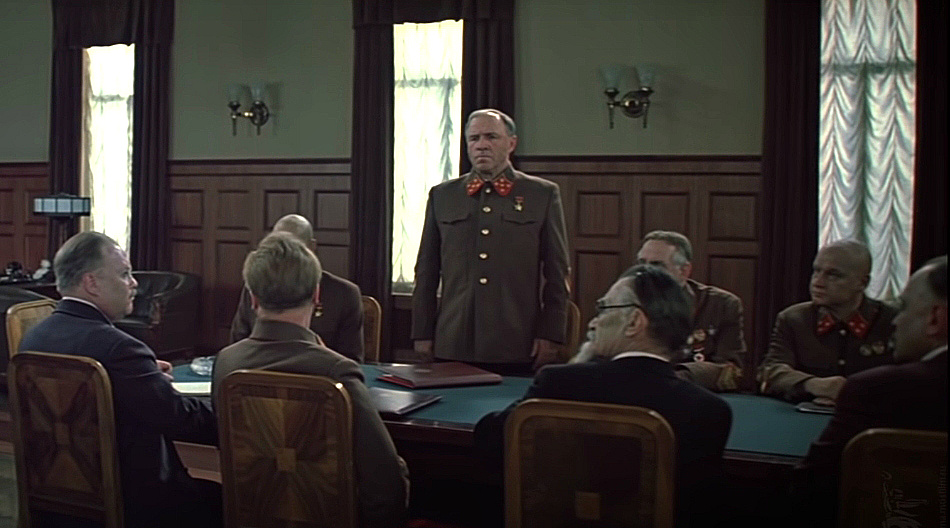 Знаменитый Жуков в исполнении Лаврова.