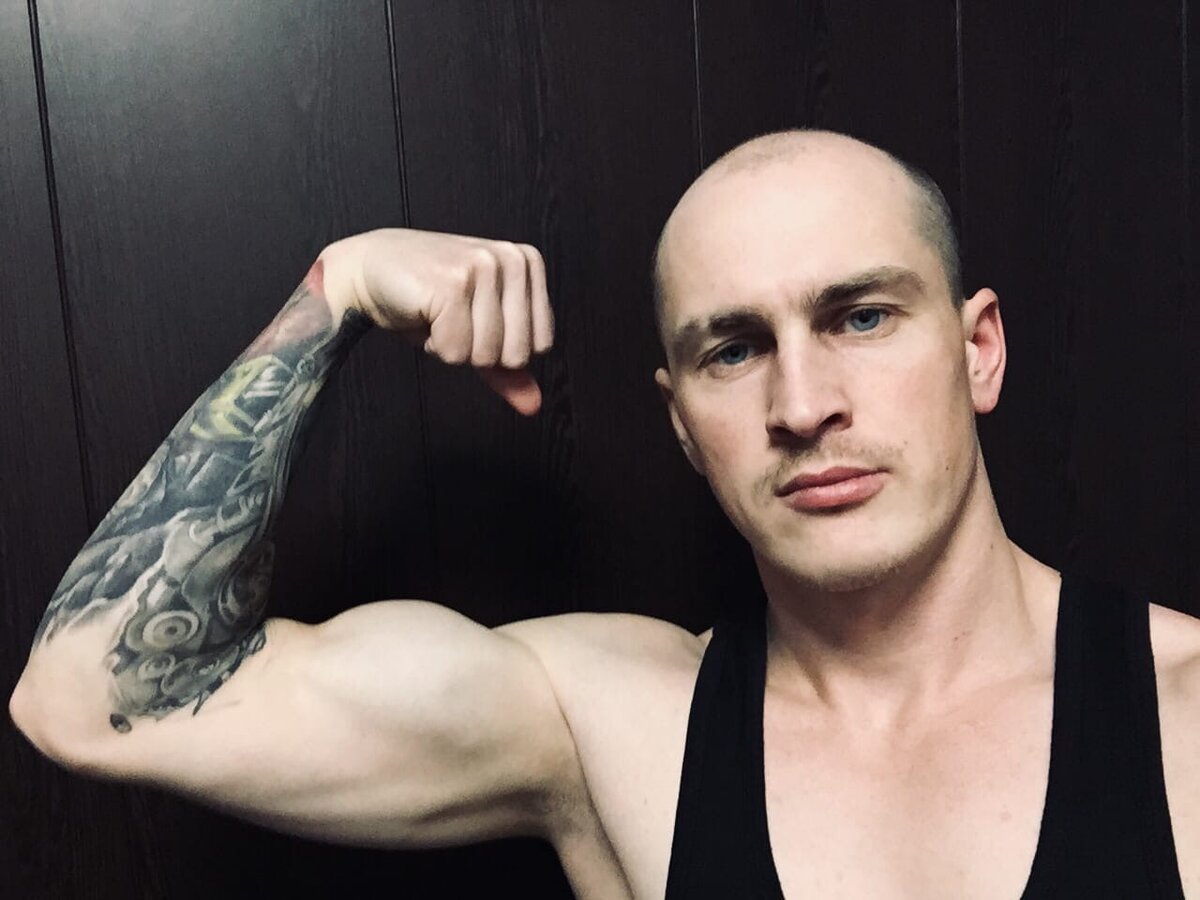 Biceps Danilo Степанова