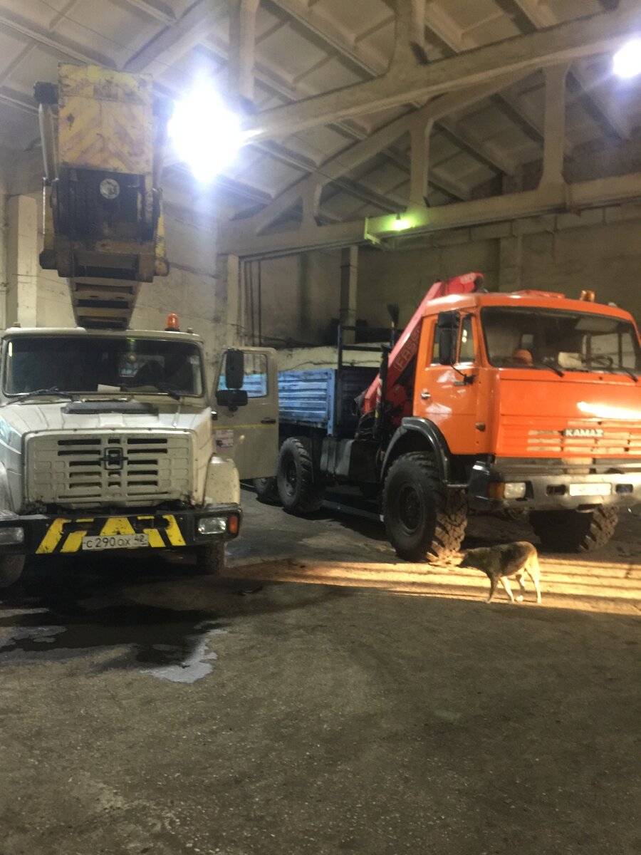 Зил 4333 и Камаз воровайка