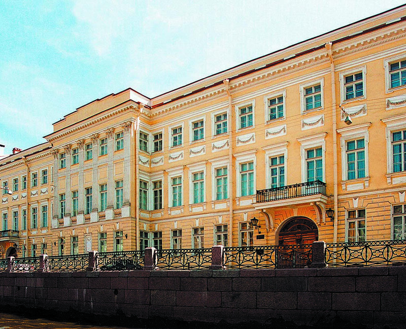 Музей-квартира  А.С.Пушкина в Петербурге, Мойка, 12.  Фото из Интернета в свободном доступе.