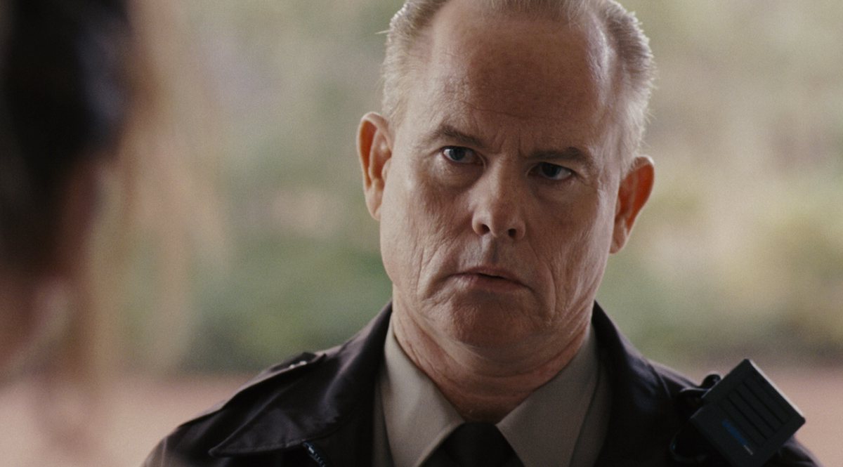 Шериф Рейли / Марк Маколей