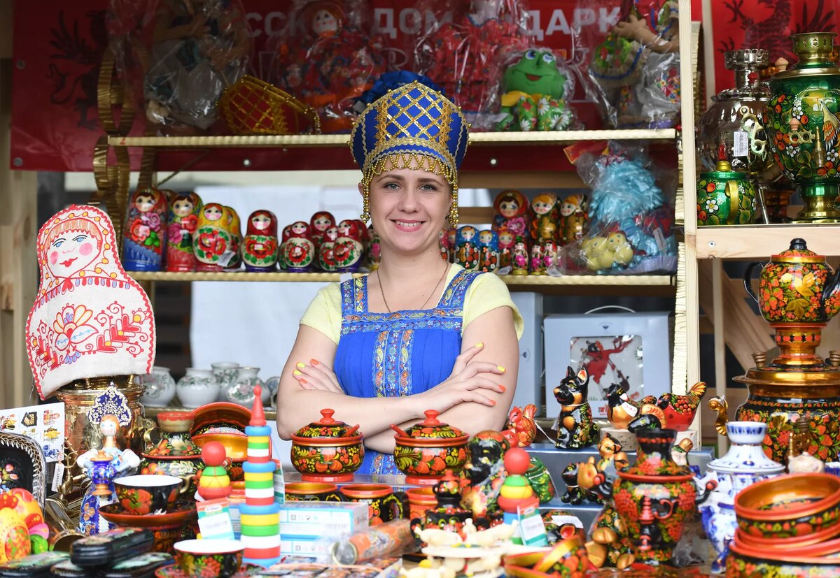 Подклады под дверью