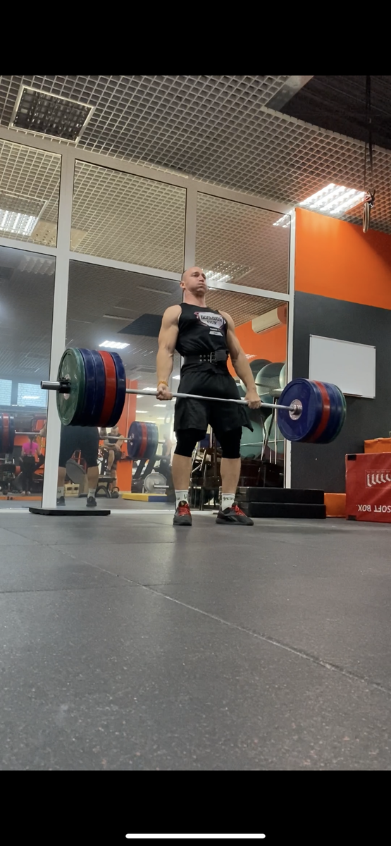 Становая тяга 210 кг. 