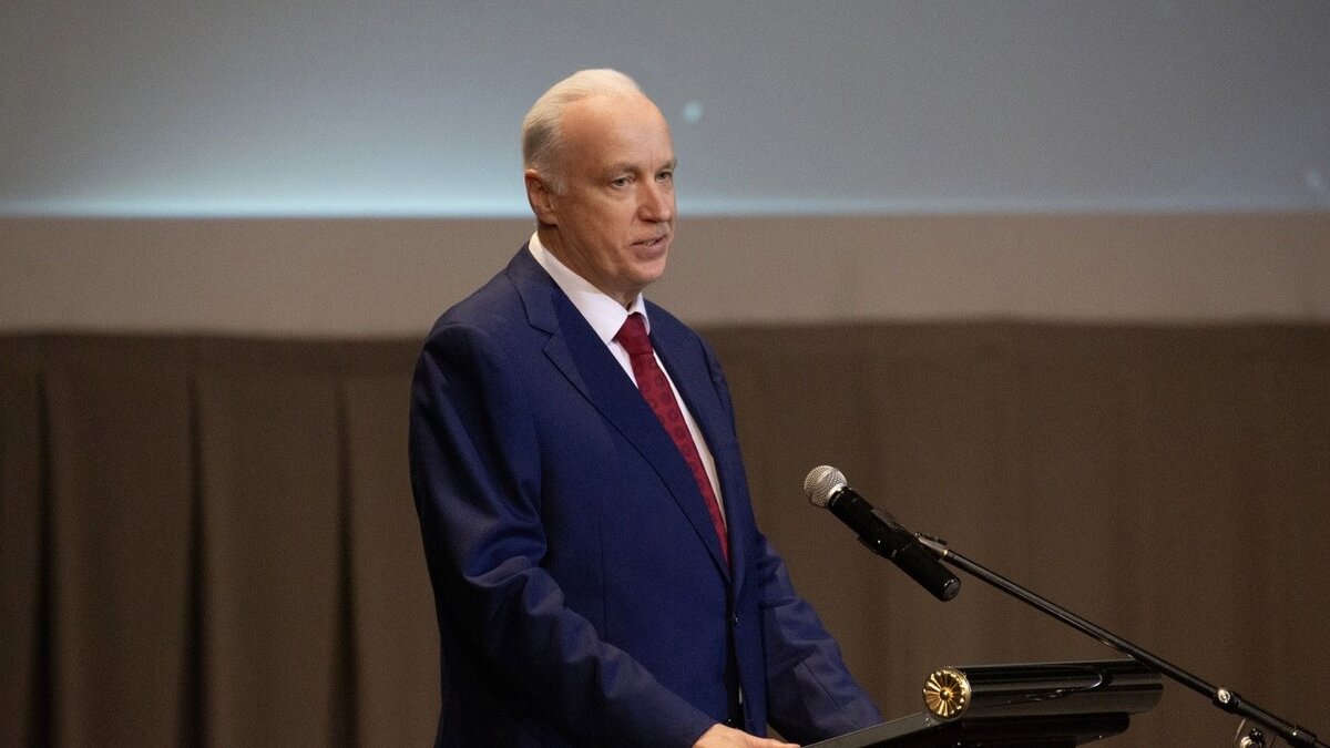     Глава СКР Александр Бастрыкин запросил доклад по итогам расследования расселения аварийного дома в Нижнем Новгороде. Об этом пресс-служба ведомства написала в Telegram.