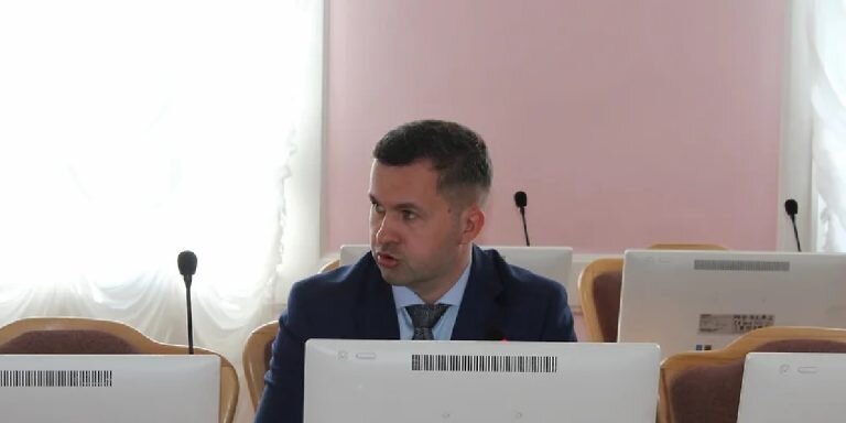Фото: «Коммерсант» (https://iv.kommersant.ru/Issues.photo/CORP/2023/07/27/KNO_005554_00107_1_t246_214427.webp)
