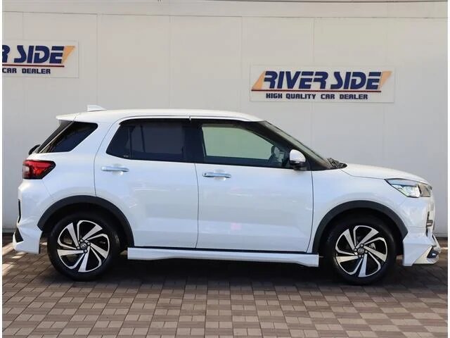 Подборка: 7 компакт-кроссоверов из Японии, не попадающих под санкции ...