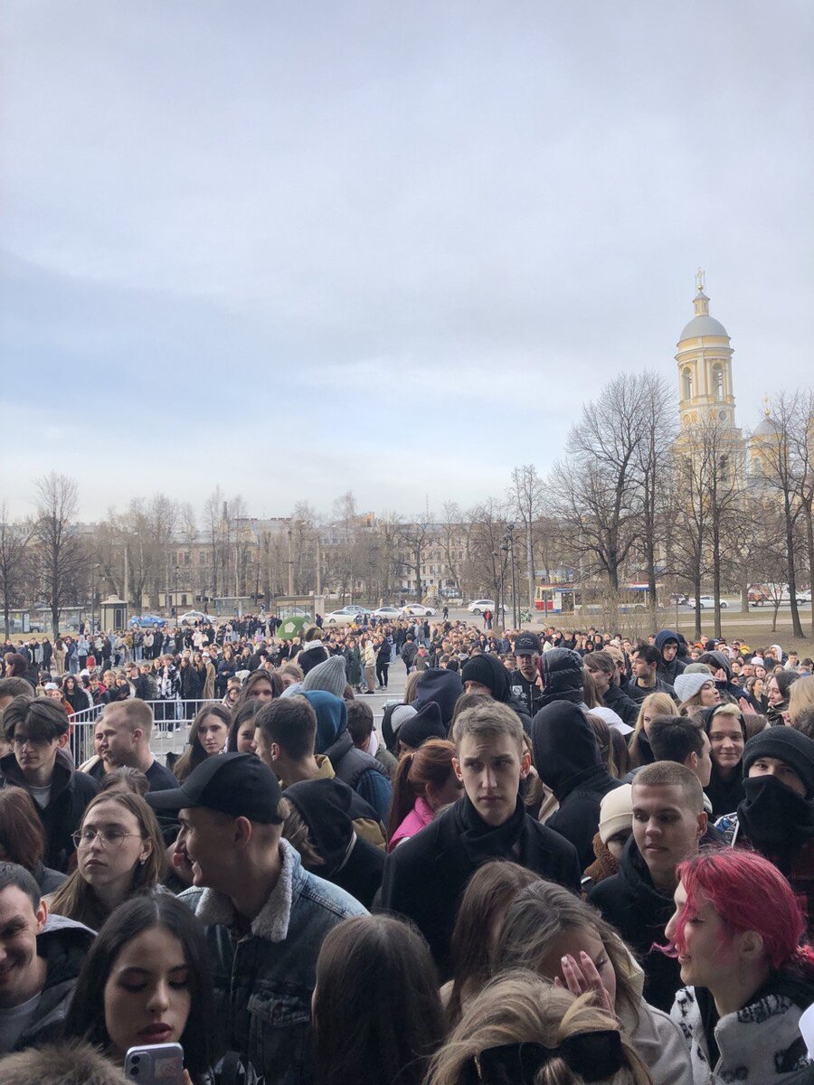 Очередь на концерт