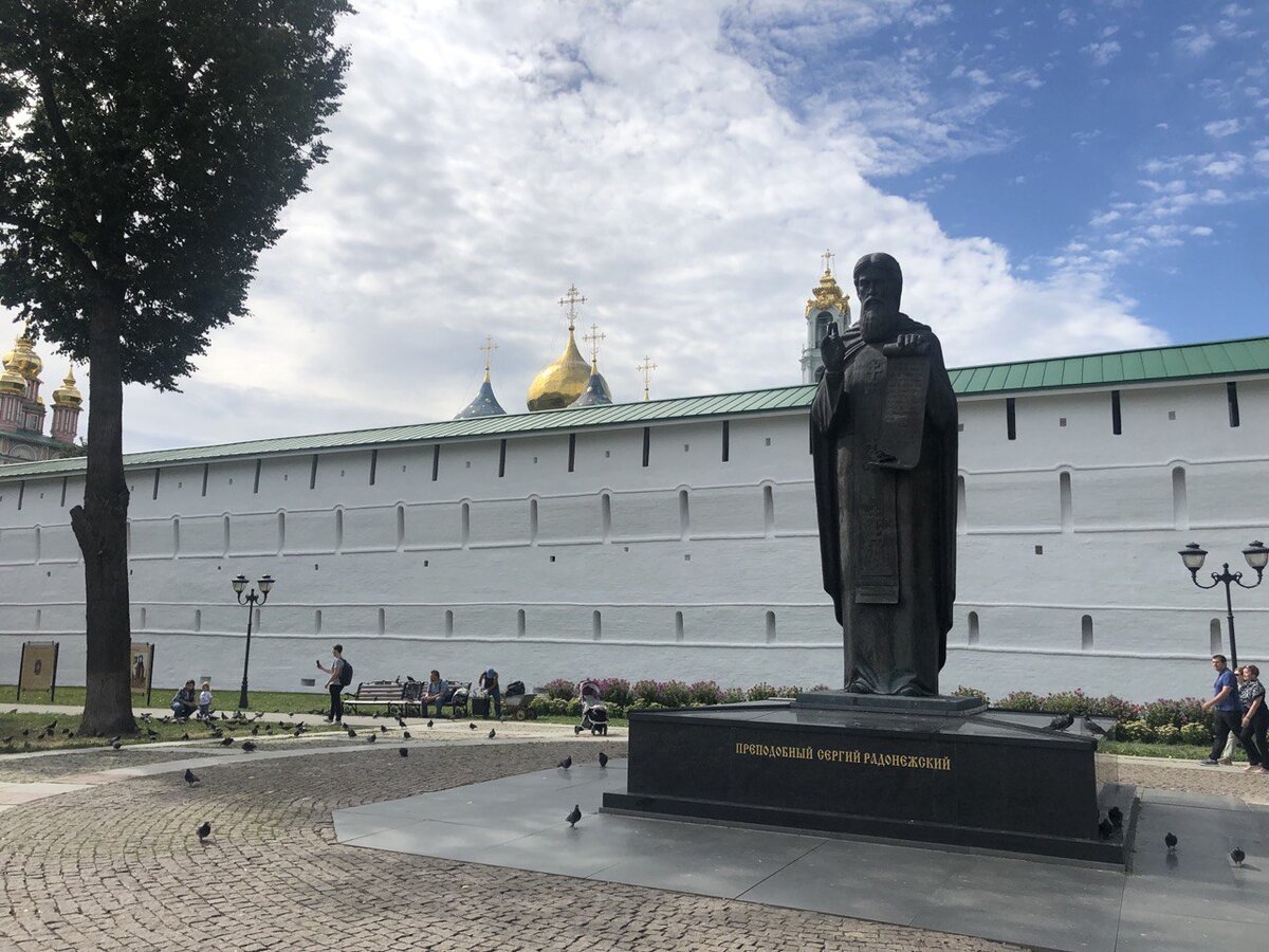 Пивной тур в Сергиев Посад: барные достопримечательности туристического  города Золотого Кольца с богатейшей историей | поволжский подпивас | Дзен