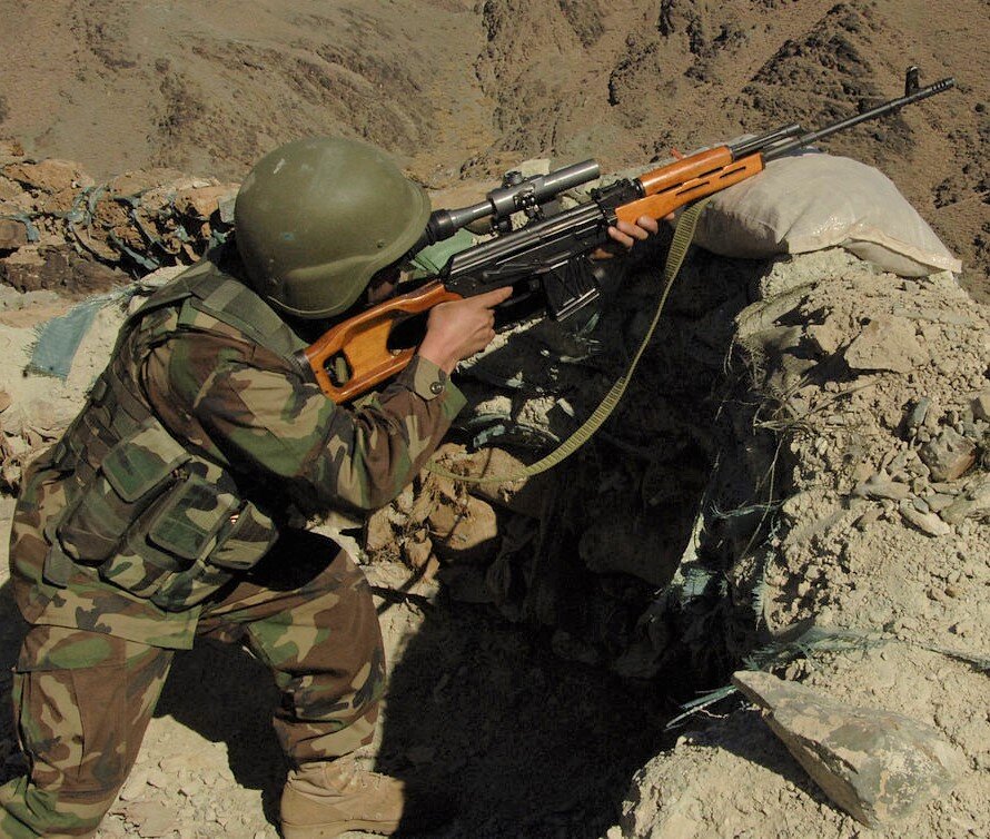 Иракский солдат с PSL (2008).