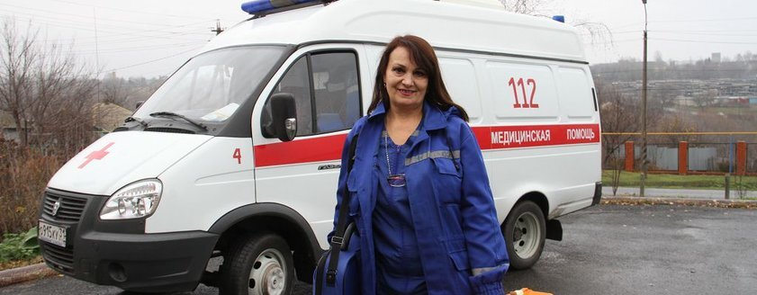ленинградские фельдшеры. врач скорой помощи. фельдшер скорой помощи. машина скорой помощи внутри. скорая помощь гатчина.