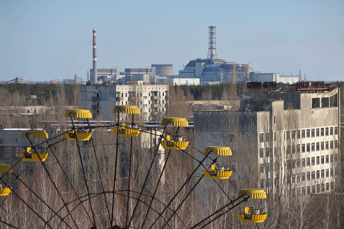 Город припять аэс. Чернобыль зона отчуждения Припять. Припять Чернобыль ЧАЭС. Чернобыль зона отчуждения АЭС. Чернобыль зона Припять.