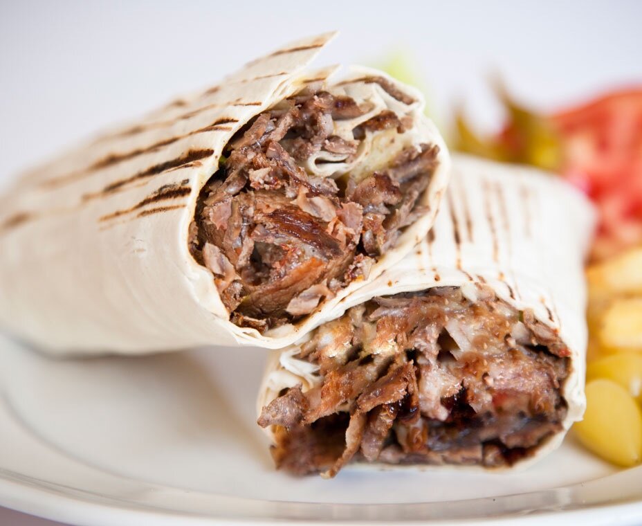 Визуализация шаурмы с начинкой только из мяса.