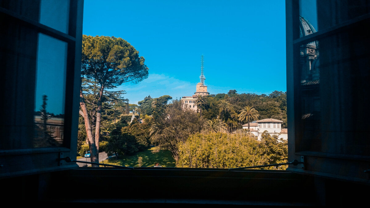 Окно из Музея Ватикана