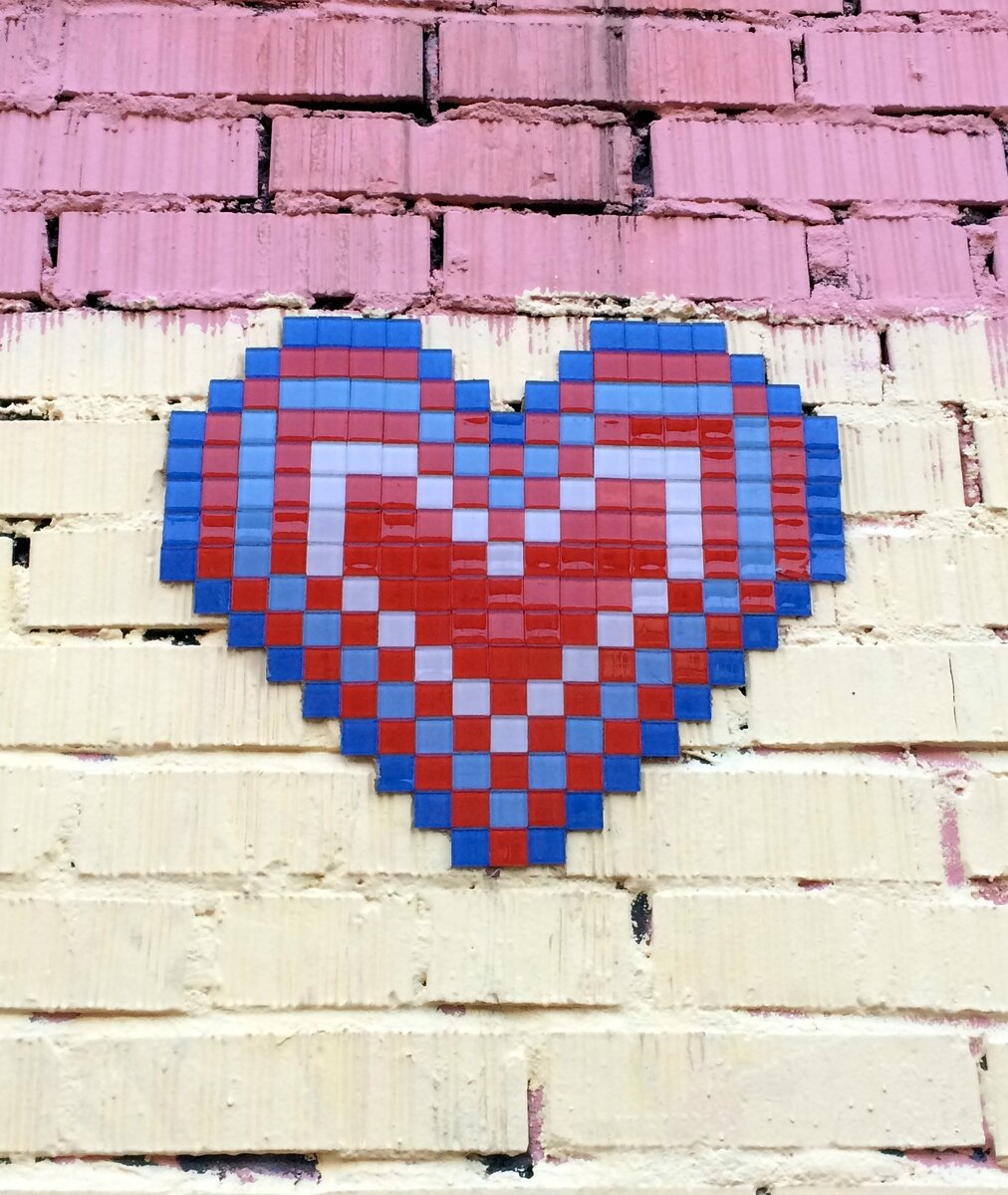 У начала Красноармейского проспекта