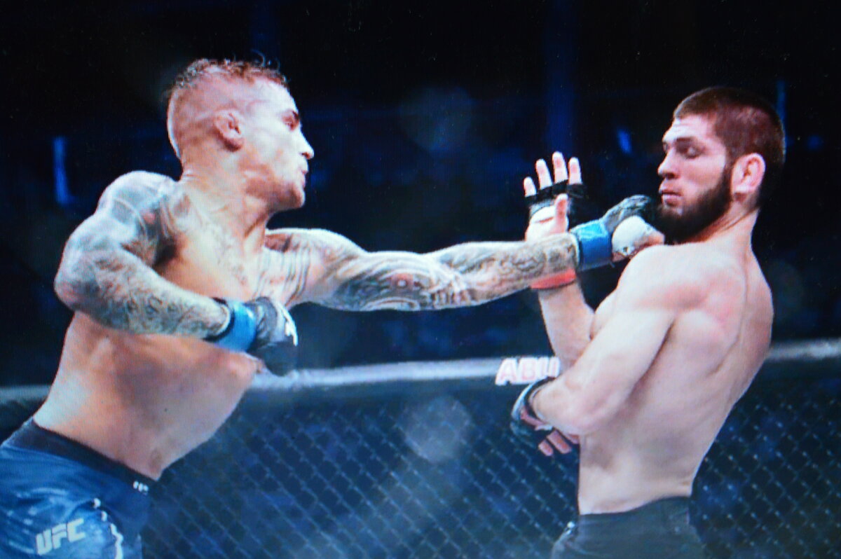 Одна из атак Порье которая почти дошла до цели. 