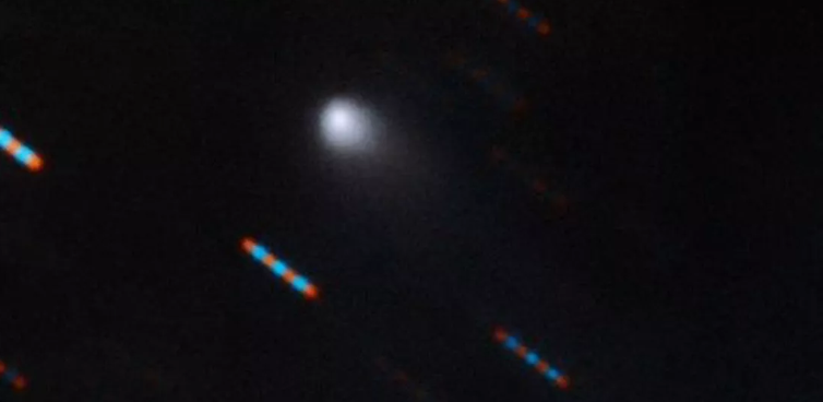 2I / Борисов - первая межзвездная комета, которую мы когда-либо видели.  
Обсерватория Близнецов / NSF / AURA / Тревис Ректор