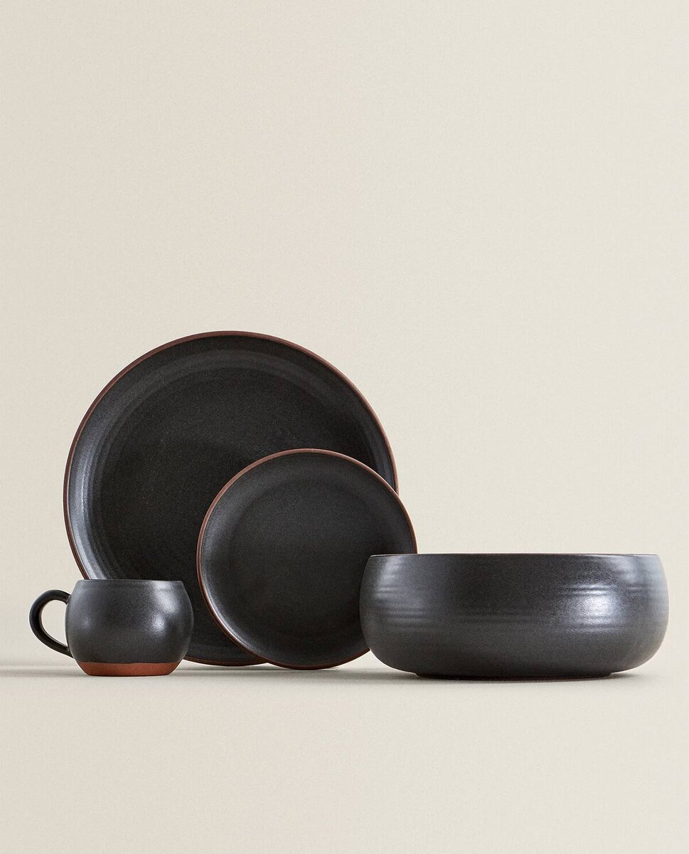 Керамический набор посуды. Фото: Zara Home