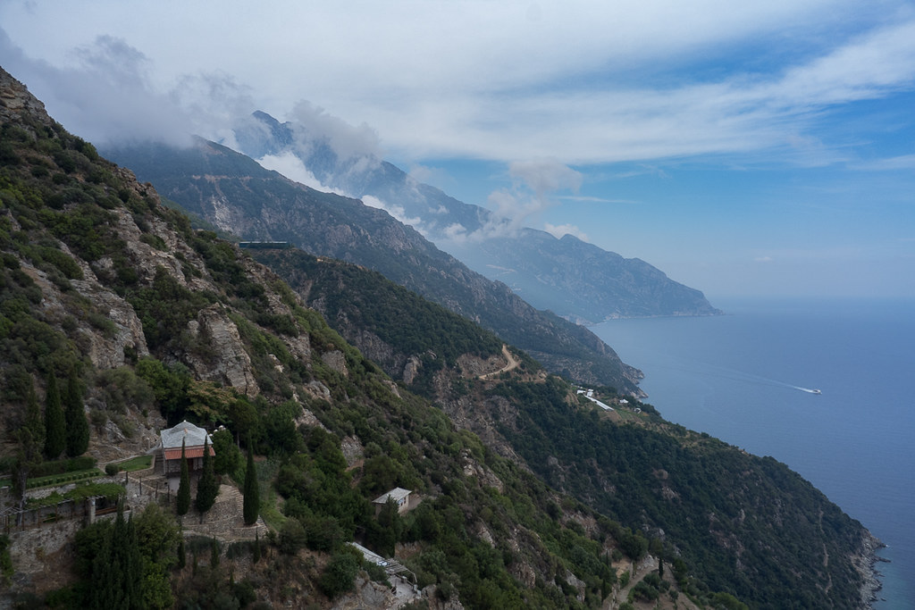 Вид на Афон из монастыря Симонопетра / View from Simonopet… | Flickr.com