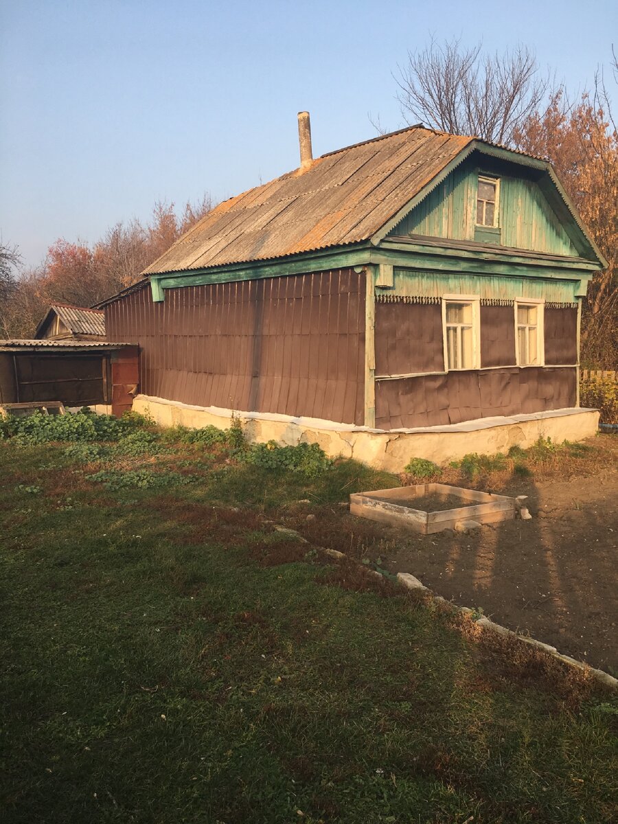 А вот и наши домик