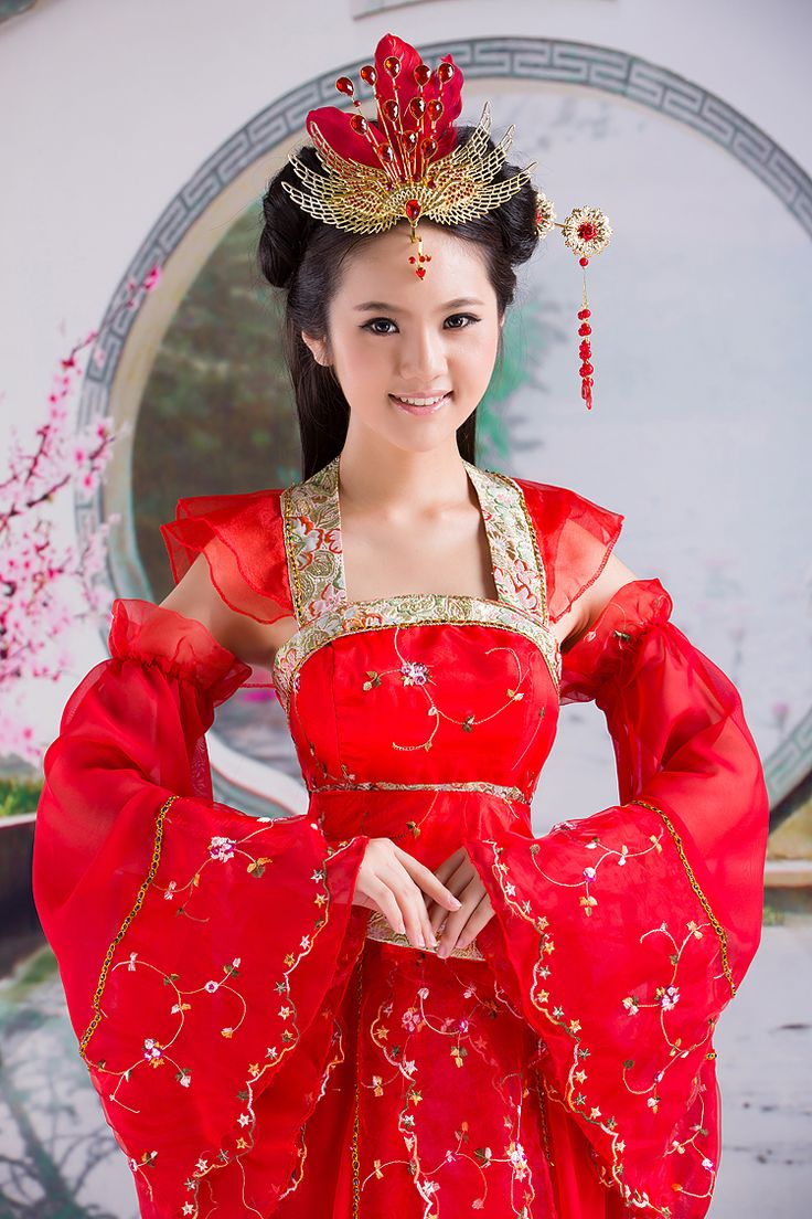 Китайские принцессы. Китайская принцесса в Ханьфу. Китайская принцесса Вэньчэн. Наряд китаянки. Китайские прически.