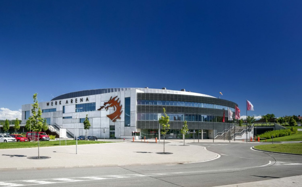 Экстерьер "Верк-Арены"