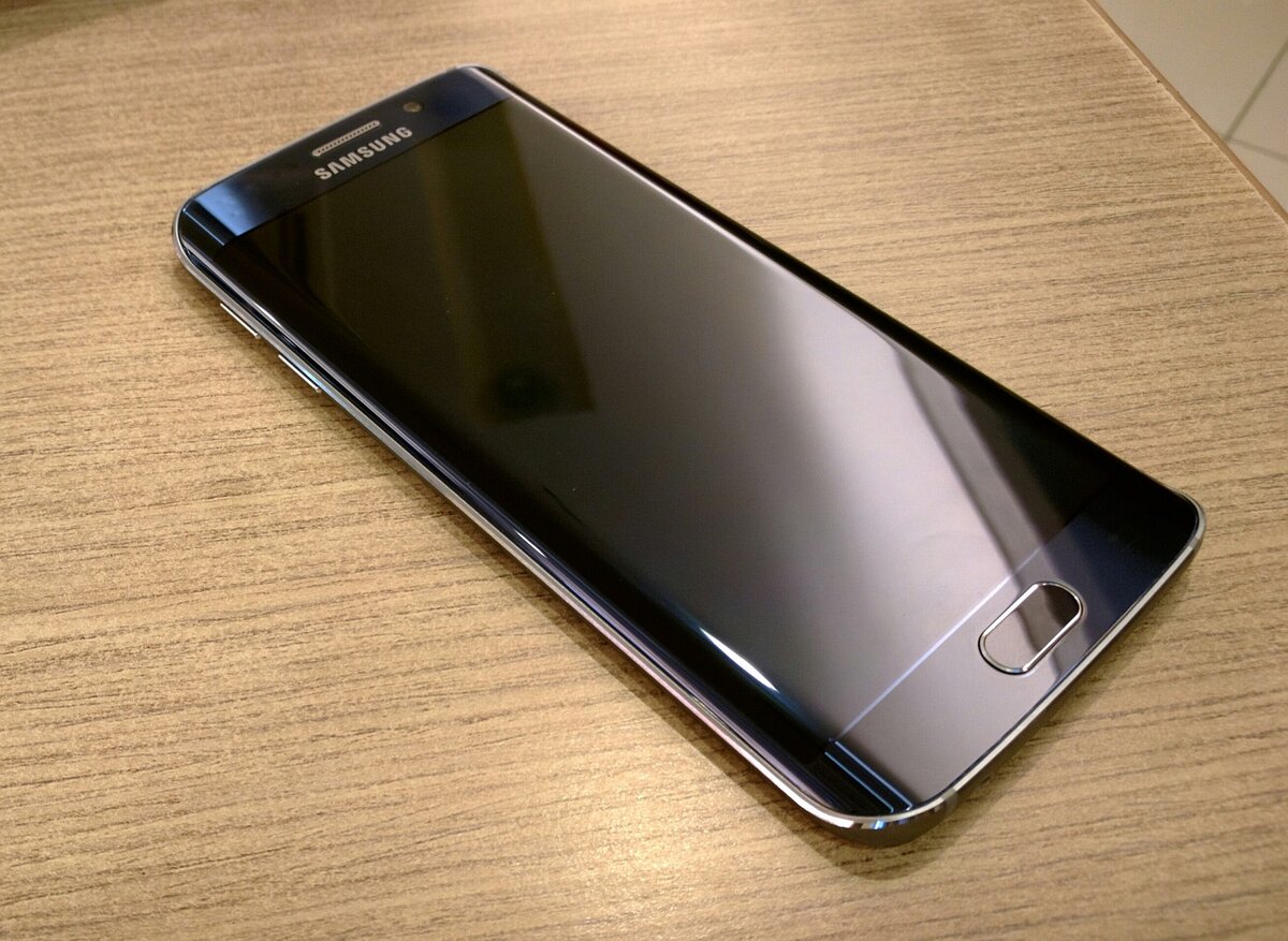 Авито новосибирск телефоны. Samsung s6 Edge Black. Samsung Galaxy s6 Edge черный. Samsung Galaxy s6 Edge 128gb. Samsung Galaxy s7 Edge черный.