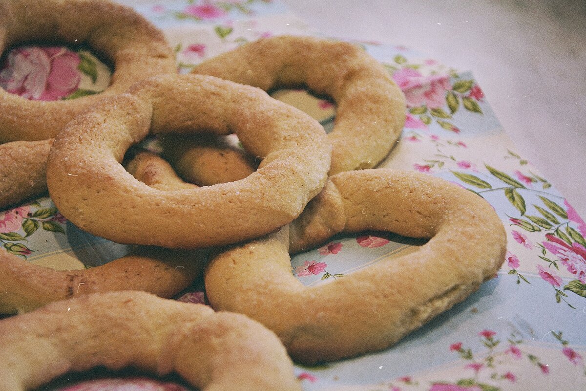 Советский крендель с сахаром