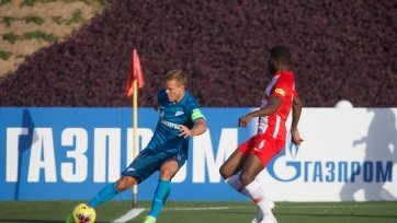 Фото: fc-zenit.ruКак утверждает «СЭ», в среду, 29-го января, в ближайшей судьбе 28-летнего форварда будет поставлена точка.
