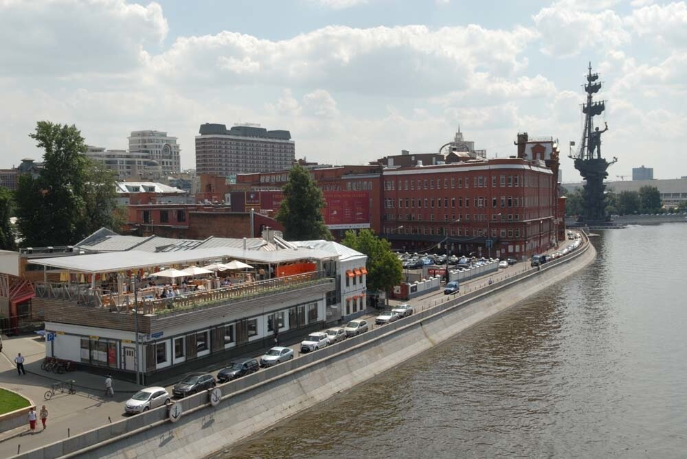 "Красный Октябрь" уже в 21-м веке. Фото Елены Головань