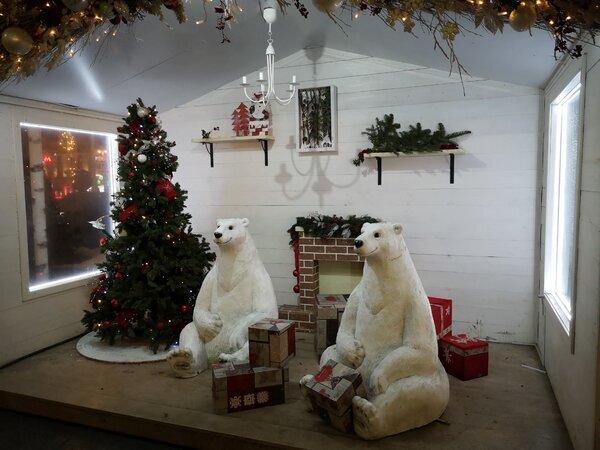 Мишки на Пушкинской площади