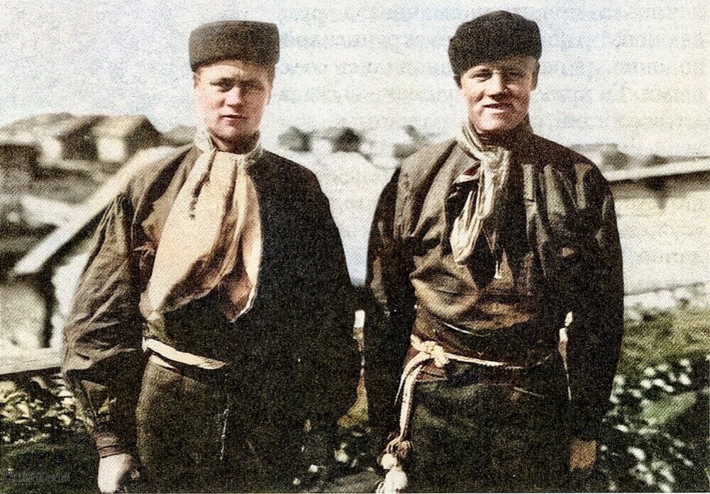 Женихи.  Архангельская деревня, конец XIX - начало ХХ века