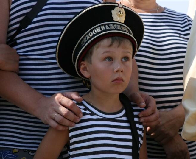 Моряк в тельняшке картинка