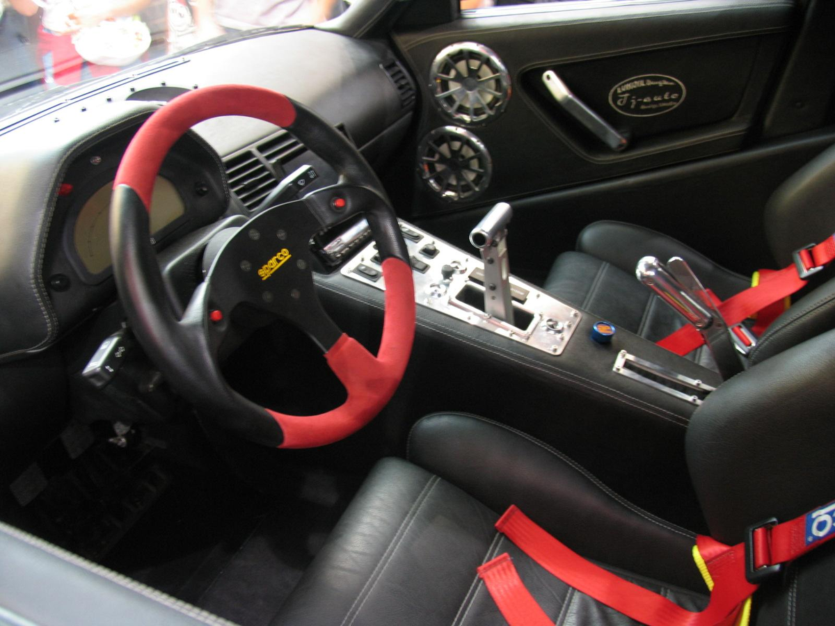 В трендовой раскраске