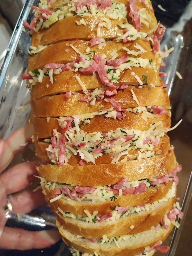 "Гармошку" можно немного примять руками.